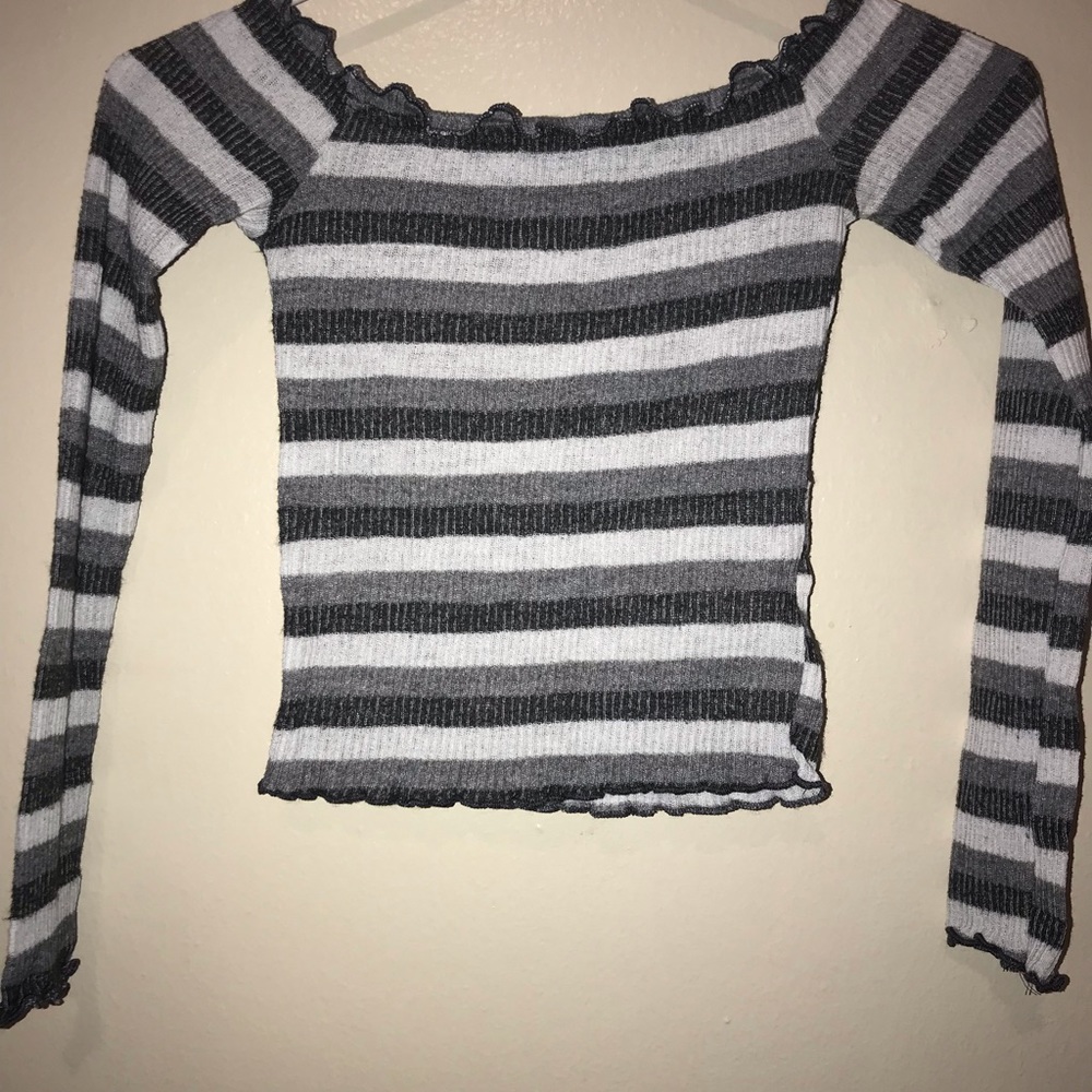 Off the  shoulder long sleeve